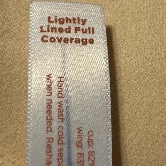 Cacique Totally Smooth Front Close Bra - Picture 6 of 8